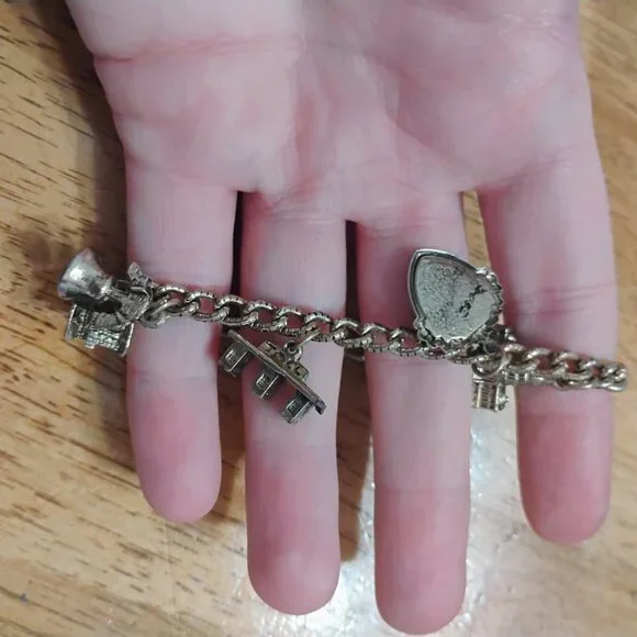 Charm Bracelet - Picture 4 of 5
